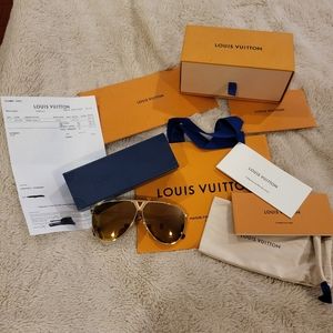 Louis Vuitton Aviator Sunglasses